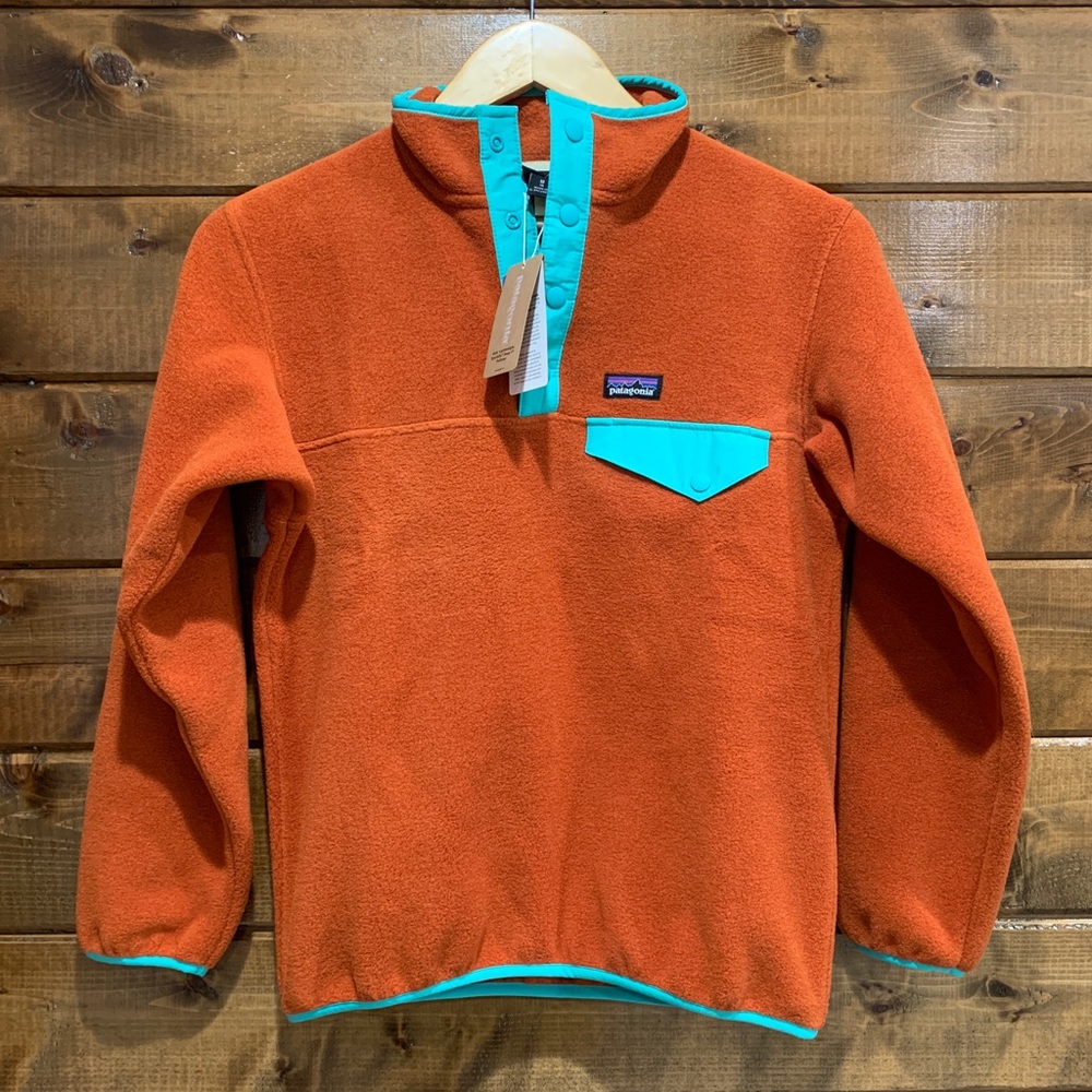 Patagonia NWT Youth Sand Hill Rust Orange Synchilla Snap-T Pullover